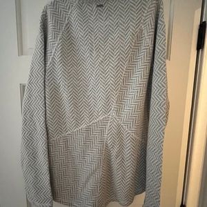 Prana Ladies Sweater- Size XL